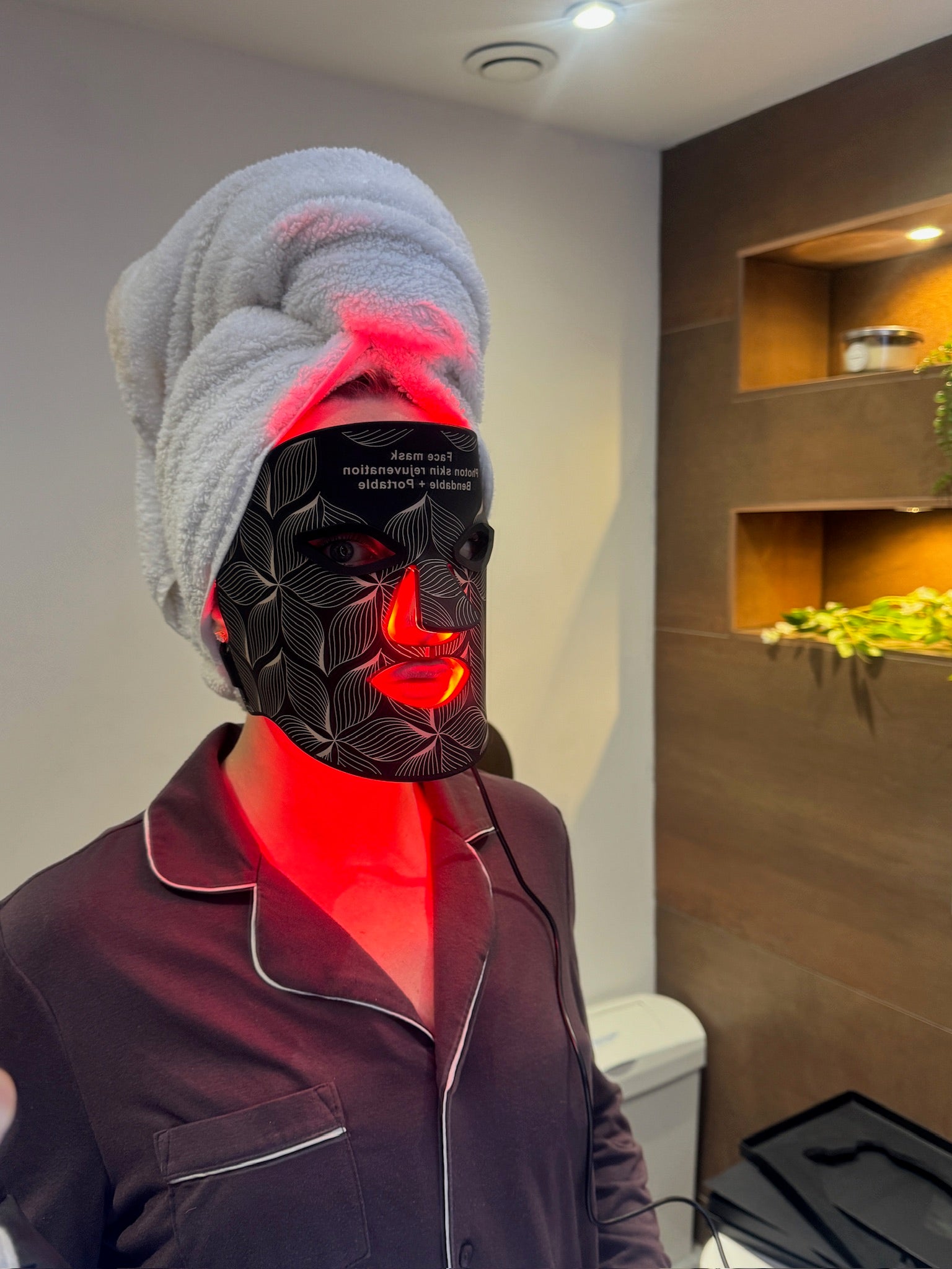 LED Rejuvenation Mask